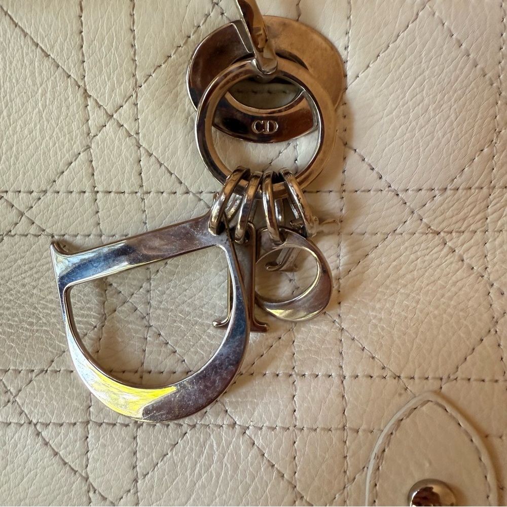 Vintage Calfskin Cannage Stitched Small East West Lady Dior White - Picture 3 of 16